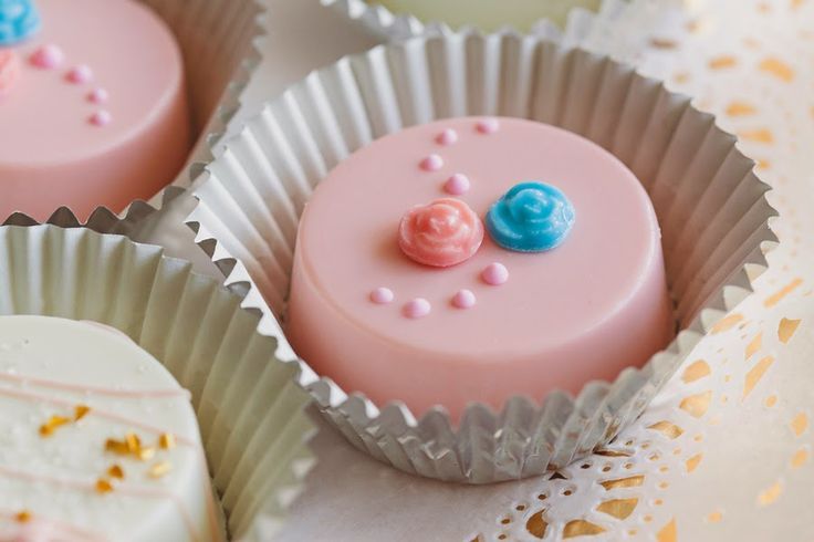 ブライズシャワーは可愛いお菓子でtea partyがしたい♡きゅんとするSWEETSをあつめましたにて紹介している画像