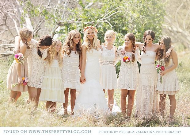Charming Bohemian Style: A Bridesmaid Fashion Collectionにて紹介している画像
