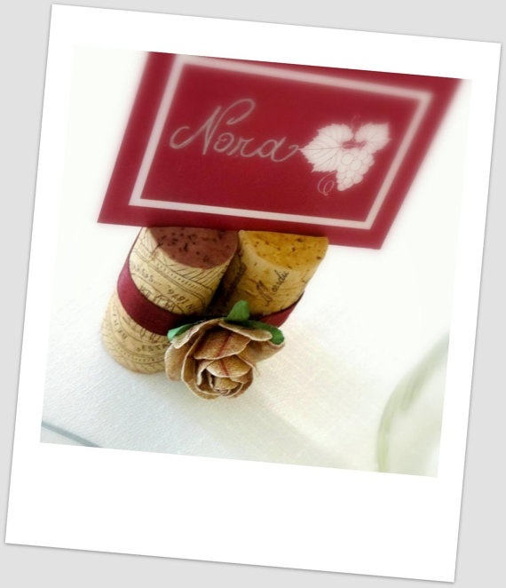 Autumn Wedding Inspiration: A Collection of Bordeaux Color Table Item Ideas♡にて紹介している画像