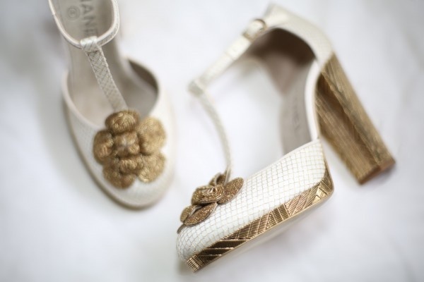 Cute Chanel Heels: Step into Happiness with Your Dream Brand Shoes!にて紹介している画像