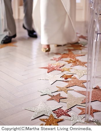 人生で一番素敵な道＊『バージンロード』のデコレーションアイデアまとめ♩にて紹介している画像