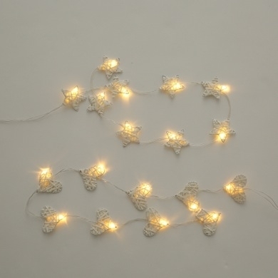 この可愛さで300円♡3コインズで買える"星型ライト"が大人気すぎる！にて紹介している画像