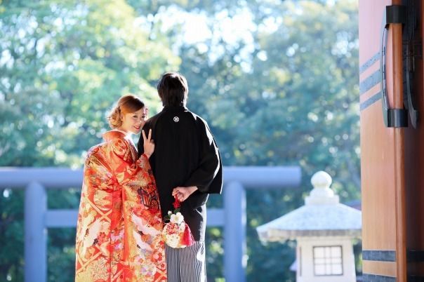 にじみでる幸せオーラ♡《後ろ姿ショット》を素敵に撮るアイディア＊にて紹介している画像