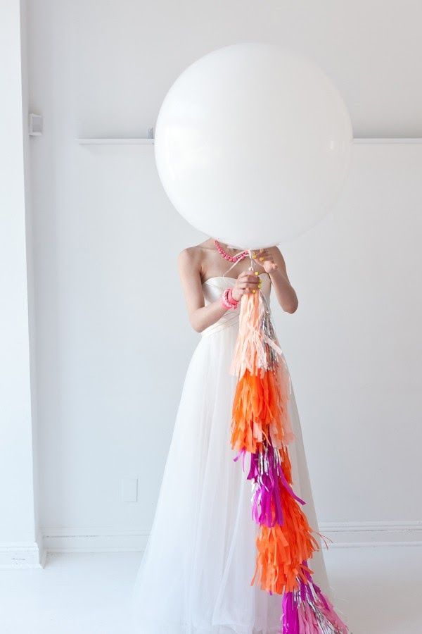 華やかで、パーティーらしさ満点♡ひらひらゆれる〔フリンジ〕で幸せいっぱいデコレーション＊にて紹介している画像