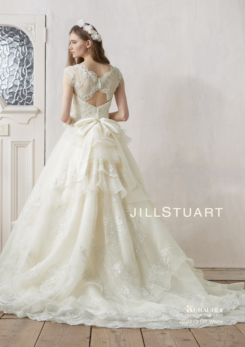 お待たせしました！『ジルスチュアート』2015年最新ドレスコレクションに釘付け♡にて紹介している画像