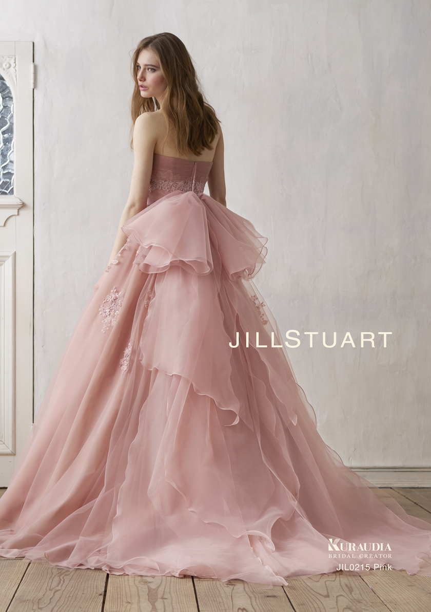 お待たせしました！『ジルスチュアート』2015年最新ドレスコレクションに釘付け♡にて紹介している画像