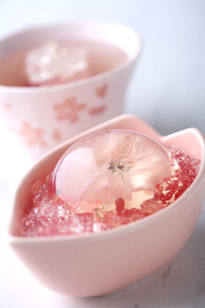 The Ultimate Hospitality: A Cute Dessert Catalog for Your Bridal Shower ♩にて紹介している画像
