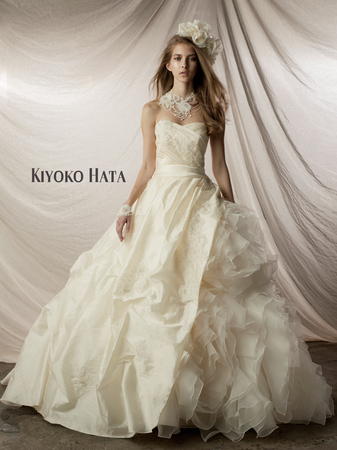 A Dress That Loves You from Every Angle ♡ The Adorable Dress Collection by KIYOKO HATA*にて紹介している画像