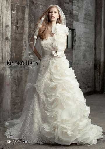 A Dress That Loves You from Every Angle ♡ The Adorable Dress Collection by KIYOKO HATA*にて紹介している画像