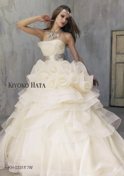 A Dress That Loves You from Every Angle ♡ The Adorable Dress Collection by KIYOKO HATA*にて紹介している画像