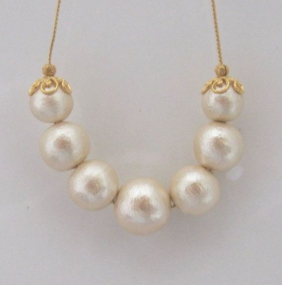 ざらっとした質感がスキ♡エレガントな秋らしさ感じるコットンパールネイルのデザインまとめ＊にて紹介している画像