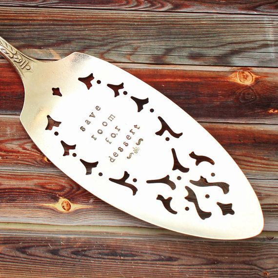 Recommended Gift for a Wedding: Message-Engraved Fork and Spoon from "Eve Of Joy"♡にて紹介している画像