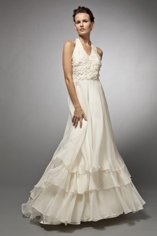 "Love the Reflection of Yourself: A Feature on Dresses from the Stylish Omotesando Shop 'Mirror Mirror' ♡"にて紹介している画像