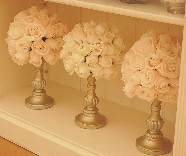 まんまるの形が愛らしい♡ウェディングに飾りたい『トピアリー』の作り方＊にて紹介している画像