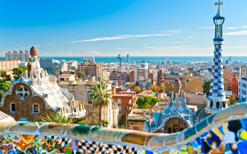 "With Your Prince Charming: A Guide to Honeymoon Destinations Inspired by Disney Princesses"にて紹介している画像