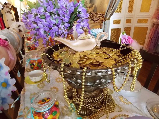 プチプラだから、いっぱい買える♡キャンディブッフェに並べたい可愛いお菓子6選＊にて紹介している画像