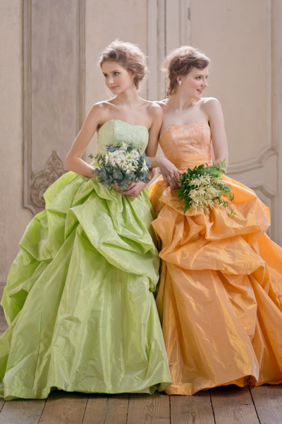 The Adorable Dress Collection 'Leaf for Brides' by Designer Yoko Yamashiro, Who Understands the Bride's Heart Perfectly ♡にて紹介している画像