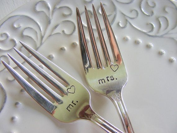 "Together Forever: A Collection of 'Mr. and Mrs.' Inspirations"にて紹介している画像