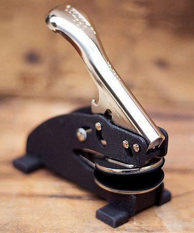 Enhance Luxury with Three-Dimensional Impressions! Create Next-Level Paper Items with the 'Embosser' Stampにて紹介している画像