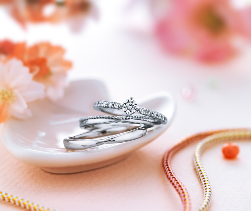 "Focus on Wedding Rings: The Charming Engagement and Wedding Rings by Bridal Brand 'Hina' Are Simply Gorgeous!"にて紹介している画像