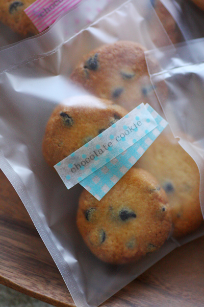 Too Much to Arrange♡ A Compilation of Creative Uses for Original Ribbons Made with "Girly Tepra"＊にて紹介している画像