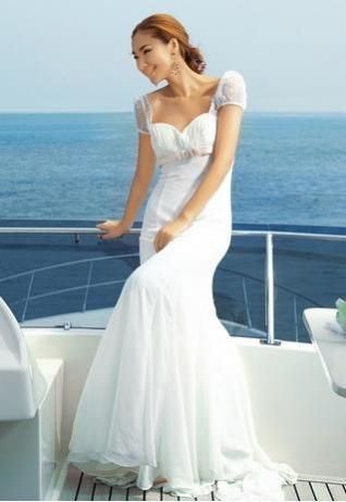 I Want to Find the Perfect Dress for Myself! Recommended Dress Styles for Different Body Types♡にて紹介している画像