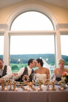 〔簡単DIY〕ワイン好きさん必見＊『コルク』を使って作れるウェディング小物まとめ♡にて紹介している画像