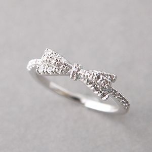 リボンモチーフの可愛いリングcollection22♡にて紹介している画像