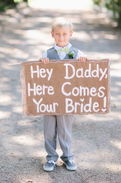 "Renewing Our Vows: Celebrating X Years of Marriage and Recommitting to Eternal Love as a Family"にて紹介している画像