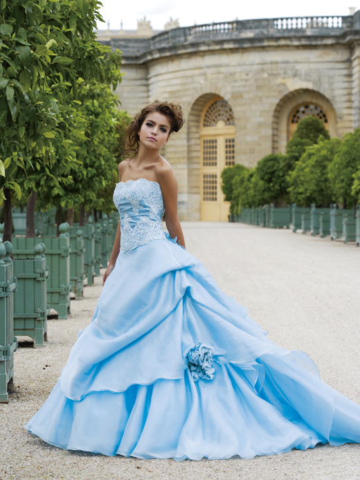 英国のドレスを厳選＊FOURSIS & CO.のカラードレスはどれも可愛くて目移りしちゃう♡にて紹介している画像