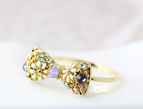 リボンモチーフの可愛いリングcollection22♡にて紹介している画像