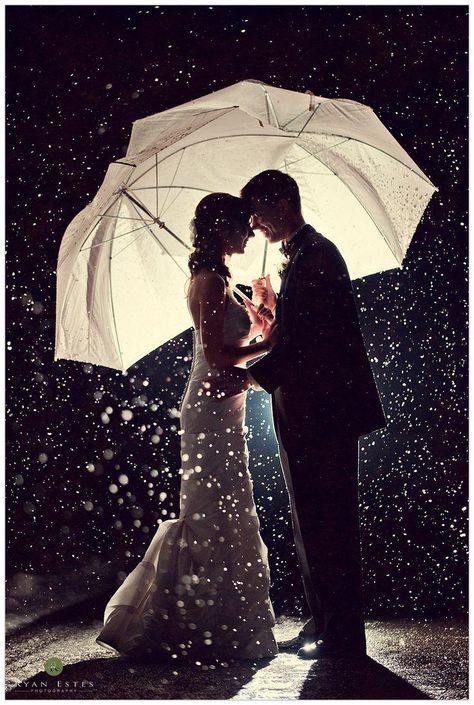 "Snowy Romance: A Collection of Heartwarming Snow Wedding Photos"にて紹介している画像