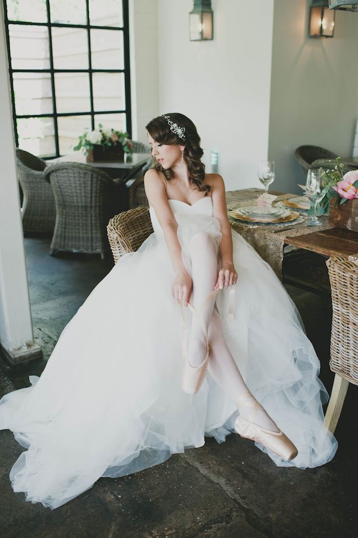 Don't Miss the Perfect Shot! A Compilation of Must-Capture Moments on Your Wedding Day*にて紹介している画像