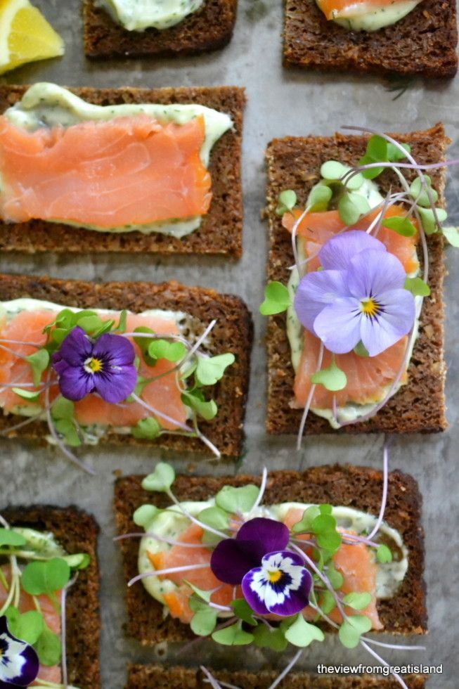 Beautifully Colorful: Delightful Salmon Party Foods to Brighten Your Table!にて紹介している画像