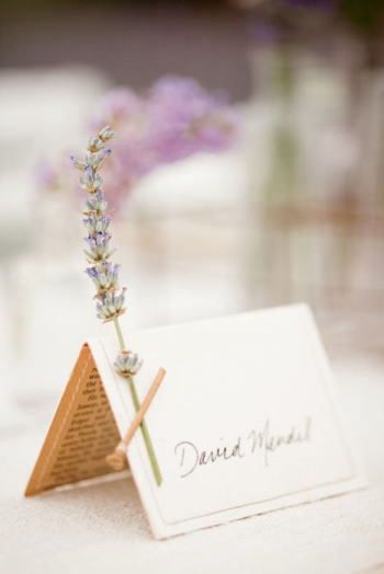 The Key to a Wedding: Creating a Glamorous Ceremony with the Lavender Theme Color＊にて紹介している画像