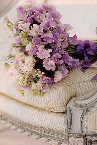 The Key to a Wedding: Creating a Glamorous Ceremony with the Lavender Theme Color＊にて紹介している画像