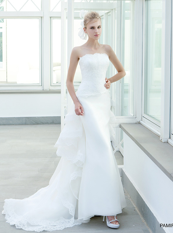 インポートドレスも充実♡ドレスショップ『アクアグラッツィエ』の取り扱いドレスまとめ＊にて紹介している画像