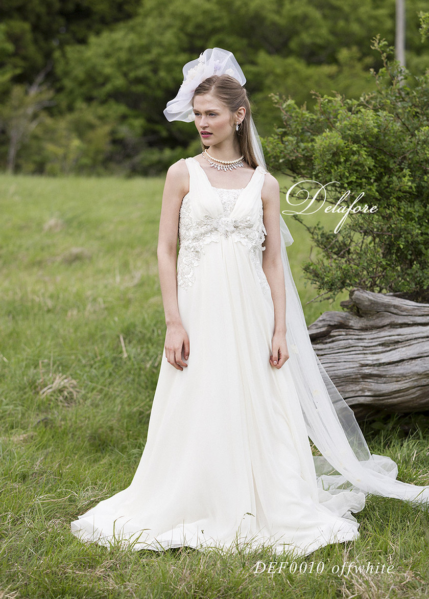 Spotlight on 'Delafore': The Newly Launched Wedding Dress Brand Known for Its Stunning Bridal Apron Designs!にて紹介している画像