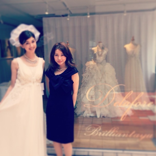 Spotlight on 'Delafore': The Newly Launched Wedding Dress Brand Known for Its Stunning Bridal Apron Designs!にて紹介している画像