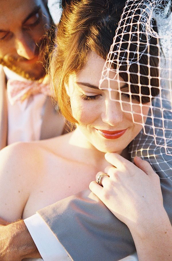 "I Want to be Told 'You're So Cute♡'! Recommended Bangs Arrangements for Brides"にて紹介している画像