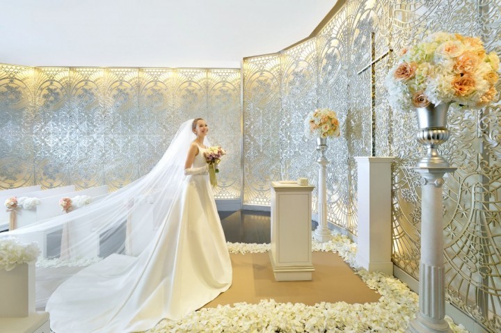 ピュアで純粋な気持ちになれる♡見渡す限り真っ白の、可愛すぎる純白チャペル４選＊にて紹介している画像