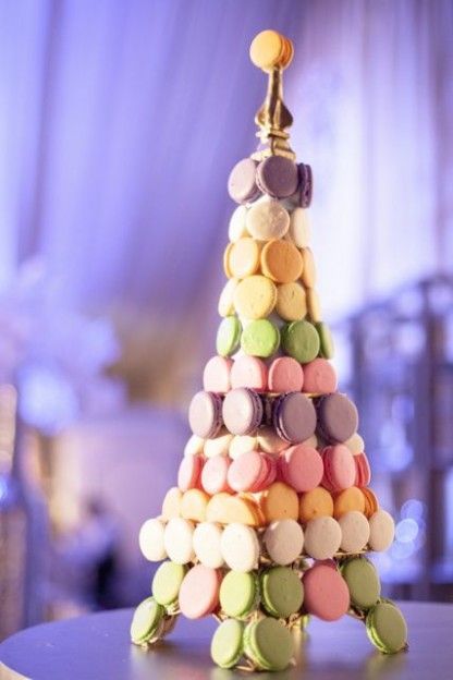 Chic and Adorable Macaron Tower: Brighten Up Your Party with Delightful Sweets! ♡にて紹介している画像