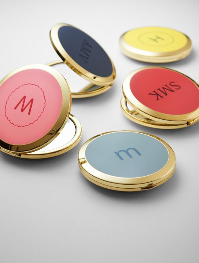 A Classic for Destination Brides! Do You Know About the 'Bridesmaid Box' to Give When Asking Someone to Be a Bridesmaid?にて紹介している画像