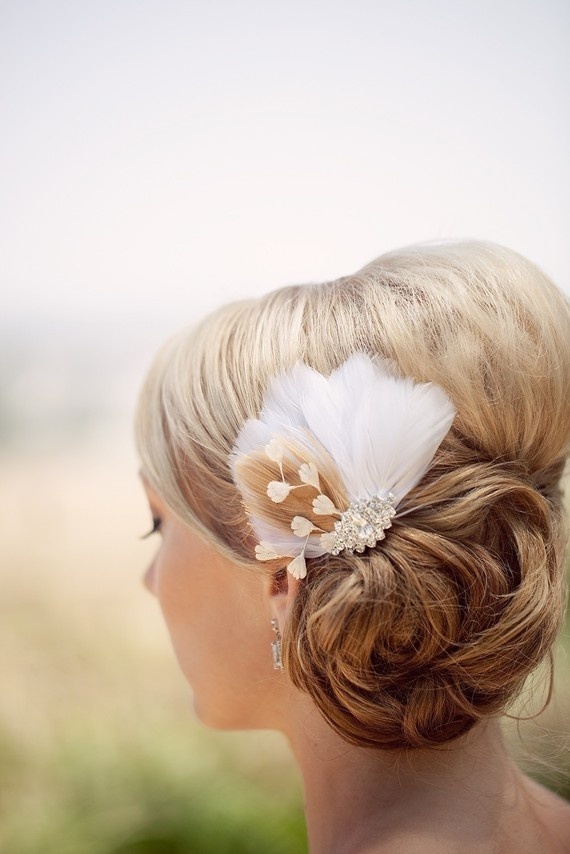 Collection of Hair Accessories Perfect for Updos ♡にて紹介している画像