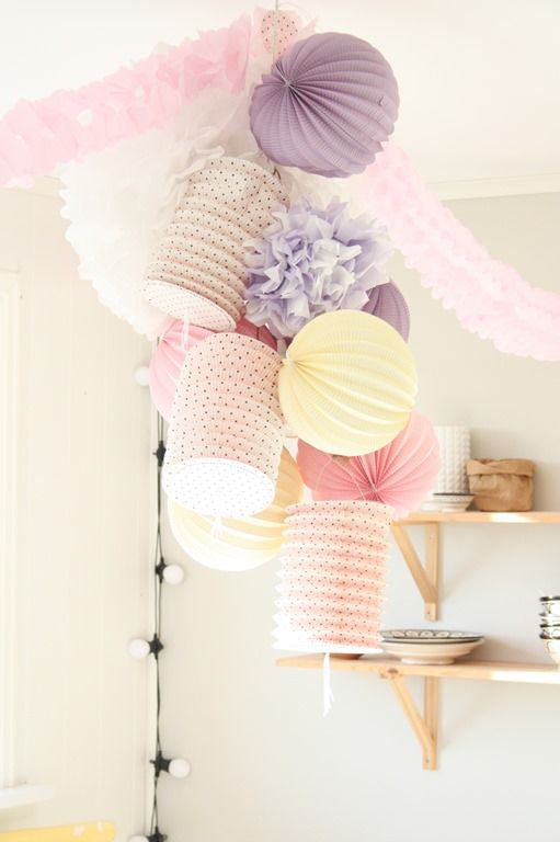 Cute Japanese-Western Hybrid Decor Items Hanging from the Ceiling: Have You Heard of the Popular 'Wachōchin' Abroad? ♡にて紹介している画像