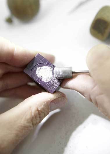 Chopard's Adorable Heart Ring from Switzerland's Renowned Jeweler!にて紹介している画像