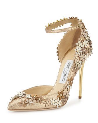 最高の1日には、最高の靴を♡ブライダルシューズに大人気『ジミー・チュウ』のお靴って、一体おいくら？にて紹介している画像