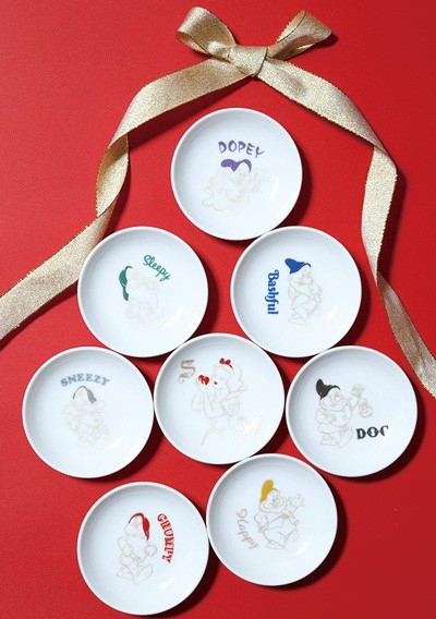 Adorable Red Apples♡ Exciting Collaboration Items of "Afternoon Tea × Snow White" That Will Make Your Heart Flutter*にて紹介している画像