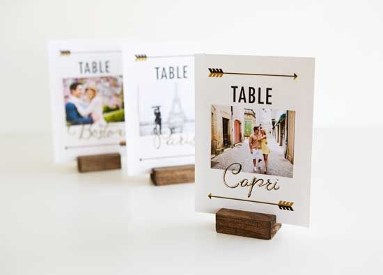 Sharing Nostalgia with Guests: A Collection of Table Number Designs Created with Memory Photos and Numbers♡にて紹介している画像