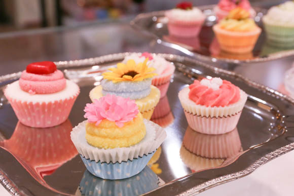 "The Bath Fairy 'Badefee': Adorable Bath Goods That Look Just Like Sweets♡"にて紹介している画像